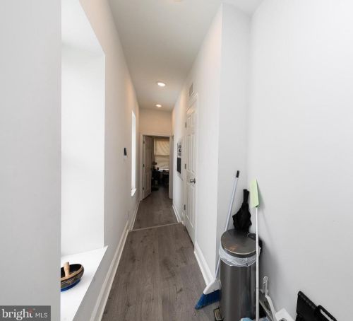 2244 16 St, Philadelphia PA 19132-4419 exterior