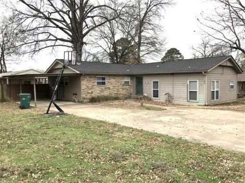 324 Redwood Ave, Sallisaw, OK 74955-3017