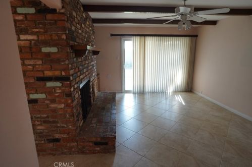 2766 Lizbeth Ave, Anaheim CA  92806-4831 exterior