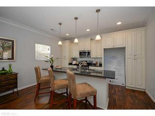 6341 Devonshire Rd, Norfolk, VA 23513-3230