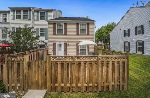 3324 Tapestry Cir, Burtonsville, MD 20866-2067