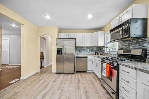 6510 Brooklyn Blvd, Minneapolis MN  55429-1751 exterior