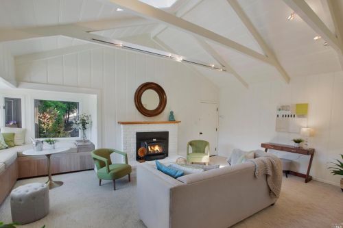 390 Morning Sun Ave, Mill Valley, CA 94941-3864