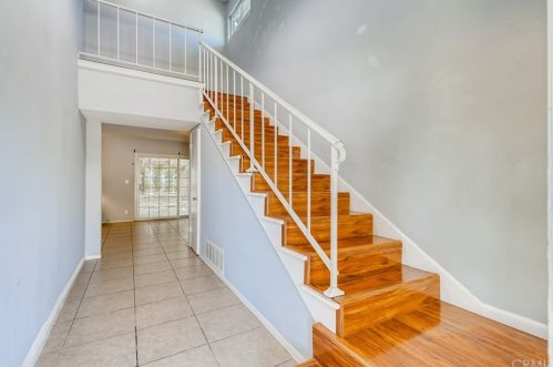 20722 Moonlake St, Walnut, CA 91789-3122