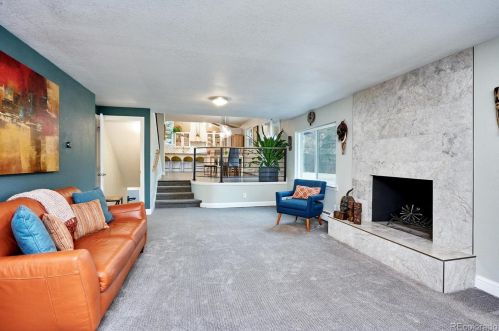 5564 Mansfield Ave, Denver CO  80237-1064 exterior