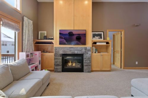 2479 Grey Eagle Cir, Saint Paul MN  55129-6221 exterior