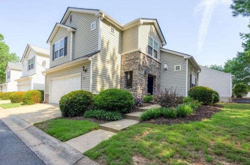 312 Oaks Trl, Holly Springs, GA 30188-7356