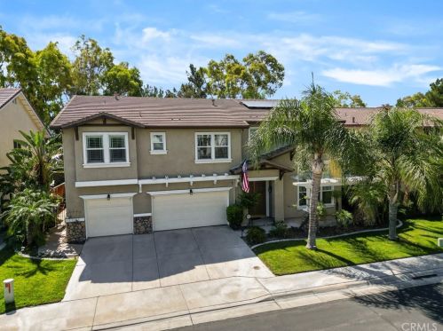 11364 Pondhurst Way, Riverside CA  92505-3471 exterior
