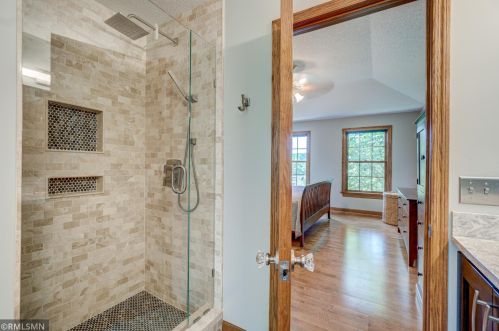 9137 Edinburgh Ln, Saint Paul MN  55125-9192 exterior