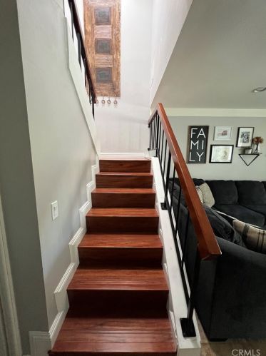 924 Lamark Dr, Anaheim CA  92802 exterior