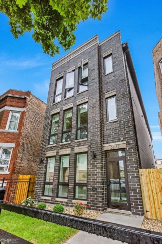 4917 Champlain Ave, Chicago, IL 60615-2508