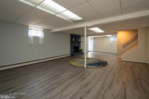 2112 Arden Dr, Fallston MD  21047-1404 exterior