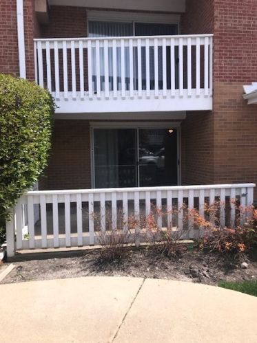 6551 School St, Chicago, IL 60634-5044