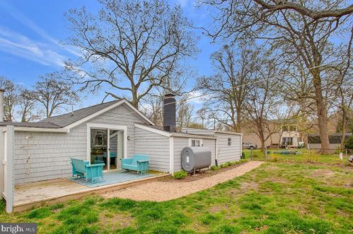 4726 Idlewilde Rd, Shady Side MD  20764-9766 exterior