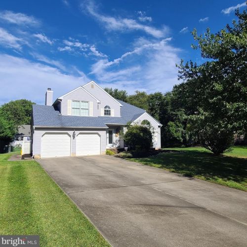 91 Elmont Rd, Trenton, NJ 08610-1213