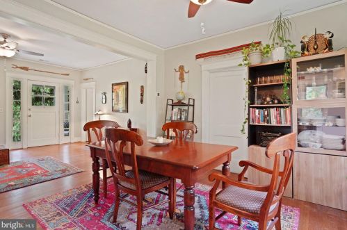 7125 Poplar Ave, Silver Spring MD 20912-4675 exterior