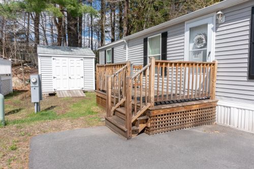 6 Tuna Ter, Portsmouth, NH 03801-2022