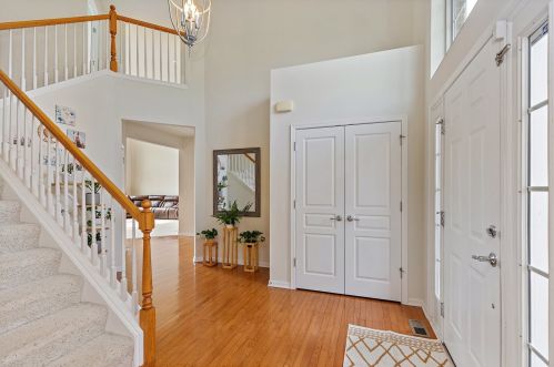 3519 Chancery Ln, Carpentersville, IL 60110-3467