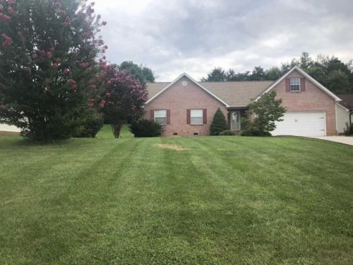 7537 Wilderness Path Rd, Corryton, TN 37721-3559