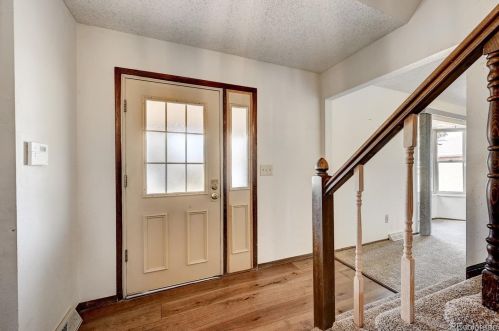 236 Tucson Cir, Aurora, CO 80012-1327