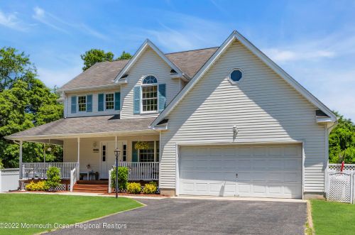 147 Grawtown Rd, Jackson Twp, NJ 08527-5106