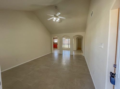 506 Birch Cluster Ct, Conroe TX  77301-3202 exterior