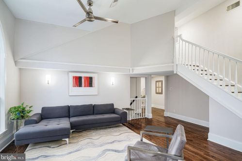 2022 Chancellor St, Philadelphia PA 19103-5605 exterior