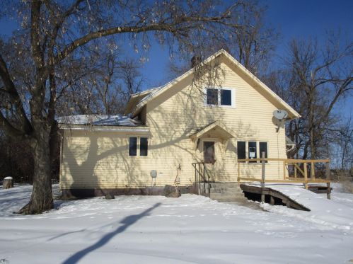 17811 250th St, Erdahl, MN 56531-9106