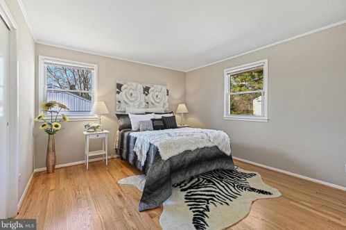 7910 Gosport Ln, Springfield VA  22151-2407 exterior