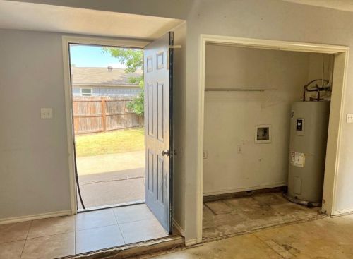 1622 Morrison Dr, Garland TX 75040-5925 exterior