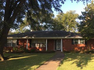317 Madison St, Connor, TX 77864-1511