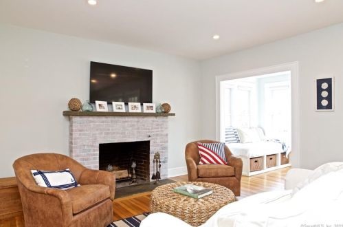 5 Alden Ave, Norwalk CT  06855-2501 exterior