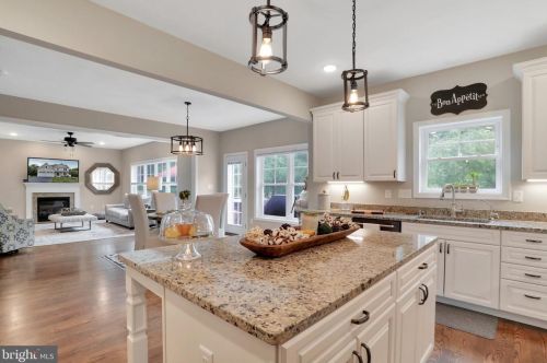 463 Deerfield Village Dr, Shepherdstown WV  25443 exterior