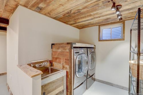 7870 Valentia St, Englewood CO 80112-3302 exterior