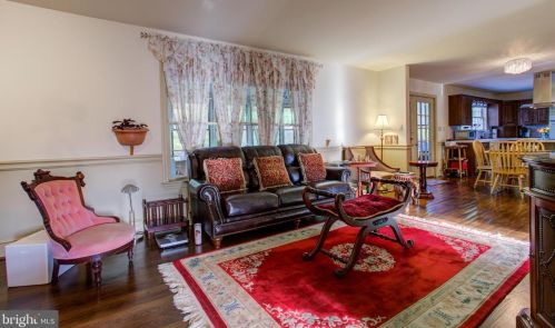 150 Bentley Ln, Lancaster PA  17603-6223 exterior