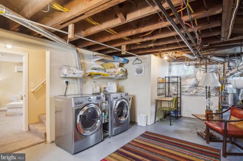 2307 Homestead Dr, Silver Spring MD 20902-4950 exterior