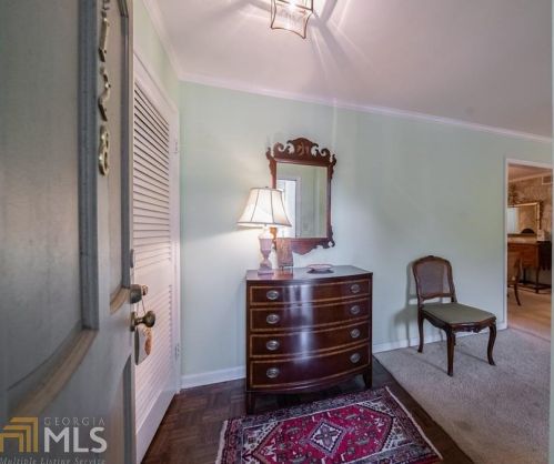 128 Amherst Ct, Atlanta, GA 30318-1003