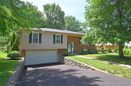 1987 Gainsborough Ln, Cincinnati, OH 45230-2119