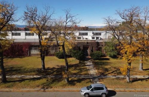 928 Logan St, Denver, CO 80209-3008