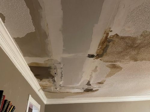 1325 Poplar Pointe, Smyrna GA  30082-2213 exterior