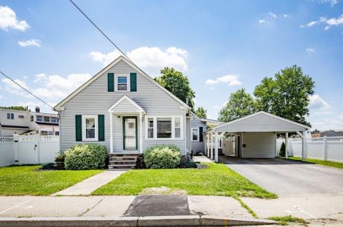 11 Blanchard St, Nashua, NH 03060-4202