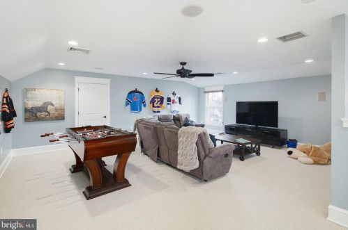 415 Washington Ave, Tavistock NJ 08033-3340 exterior