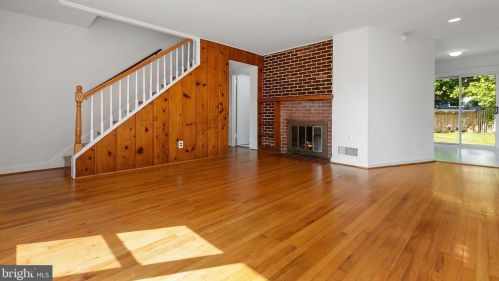 12912 Flack St, Silver Spring MD 20906-4067 exterior