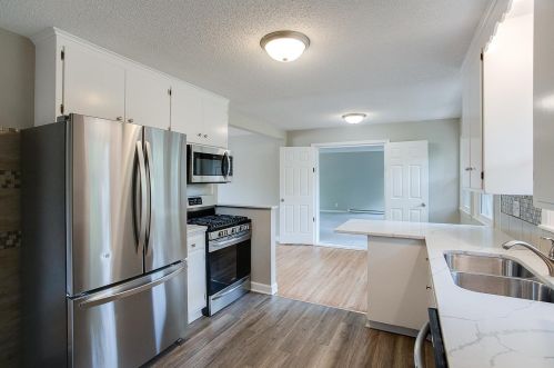 1760 City Heights Dr, Saint Paul MN  55117-2317 exterior
