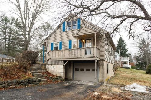 85 Maple Street Ext, Somersworth, NH 03878