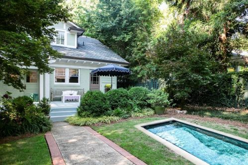 82 Huntington Rd, Atlanta GA  30309-1546 exterior