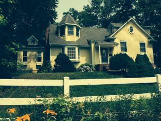 5 Valley View Ter, Wayne, NJ 07470-4220