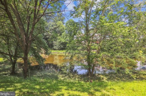 4 Casino Ct, Silver Spring MD 20906-5953 exterior