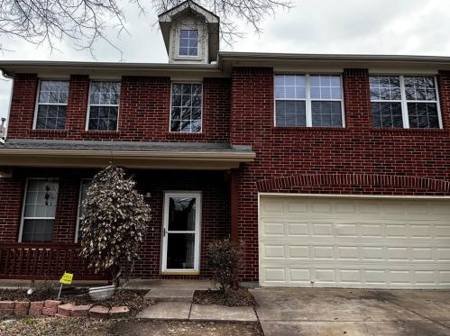 10617 Highland Ridge Rd, Fort Worth TX  76108-6916 exterior
