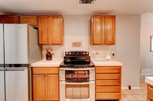 8100 Lea Shore St, Fort Worth TX  76179-3219 exterior